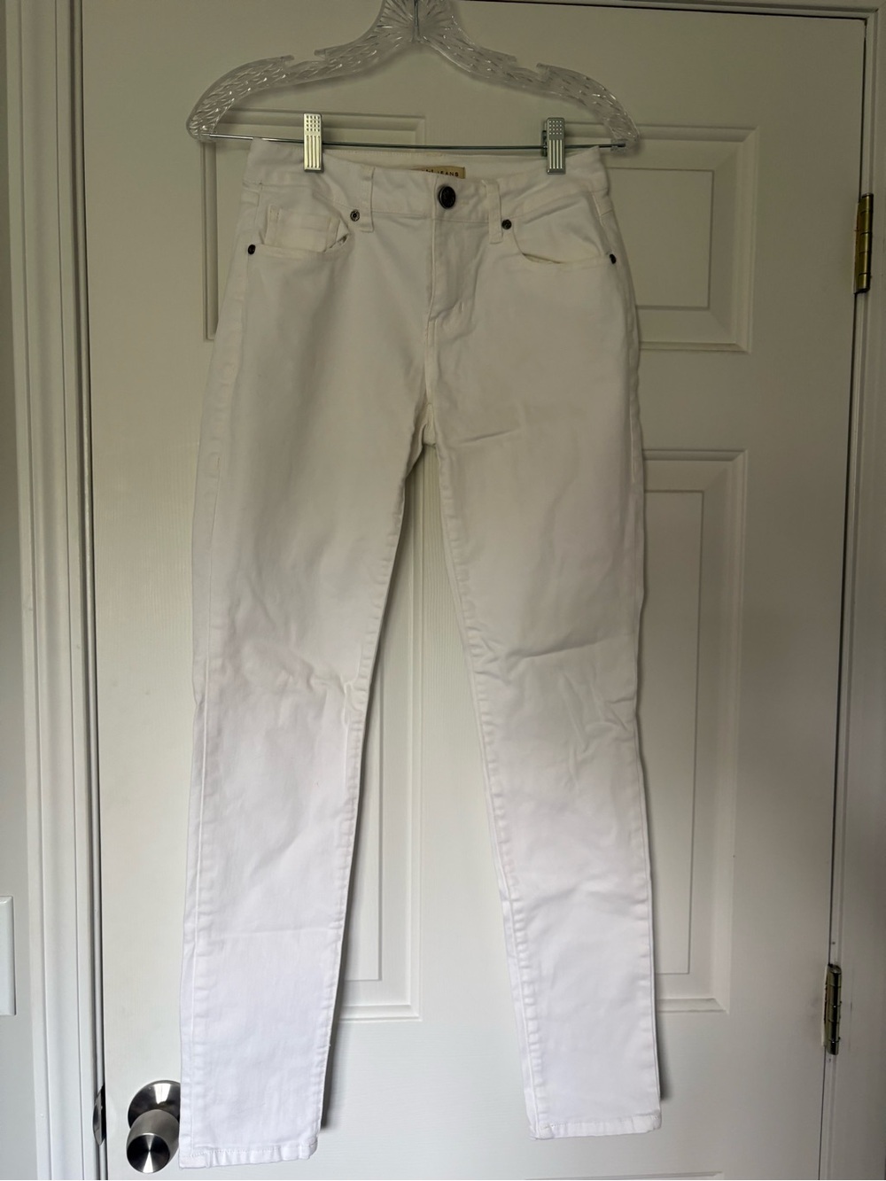 Cabi Women’s White Slim Jeans - Classic High-Rise Stretch